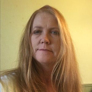 Meet your Posher, Carla